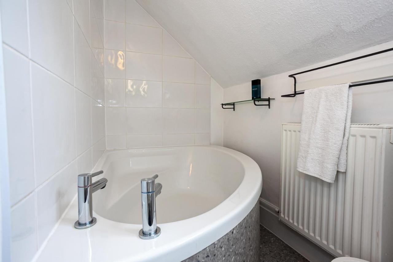 Cosy 2 Bed Apartment - Close To Leeds Centre Exterior foto